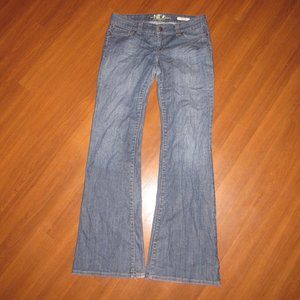 Women's Jeans